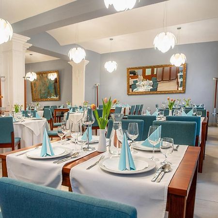 Hotel Academic Zvolen Ngoại thất bức ảnh