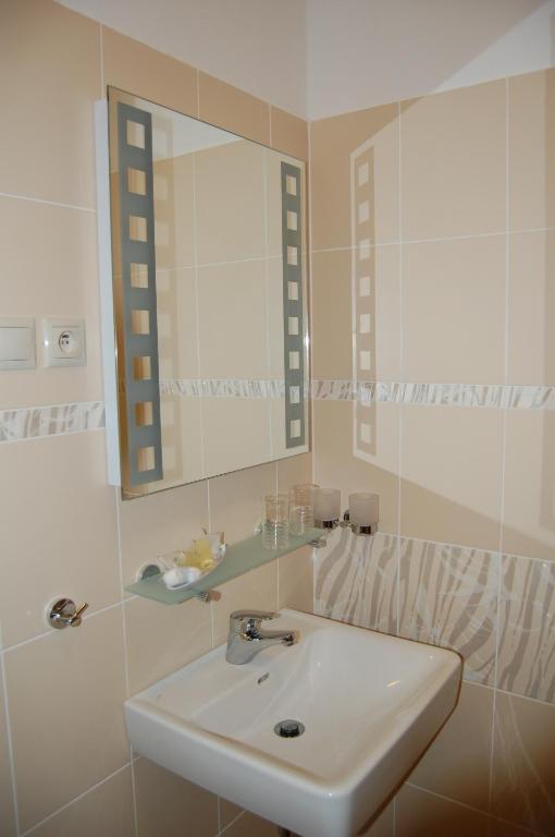 Hotel Academic Zvolen Phòng bức ảnh